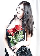 Tranny Hannah Sweden with an extraordinary black silicon cock