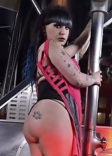 Blue Bubble Bath Made Kelly Horny and She Ejaculates on the Clear Table